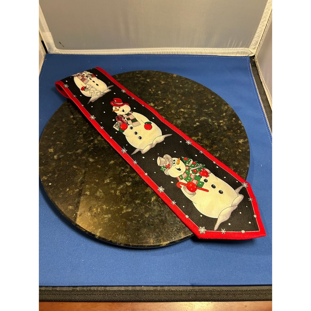 Holidays by MMG Men's Christmas Snowman Silk Tie Black Red